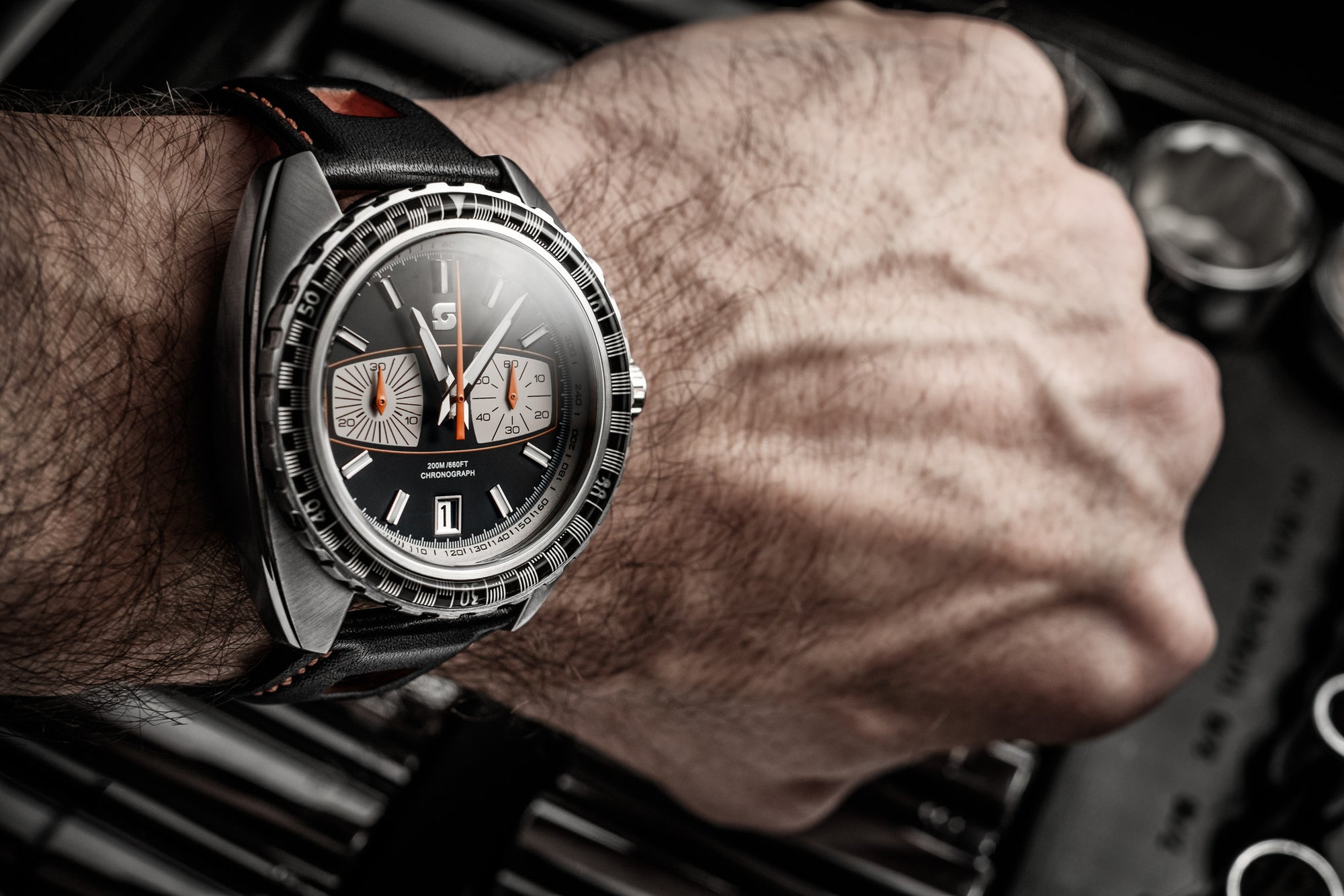 Racing wrist watch