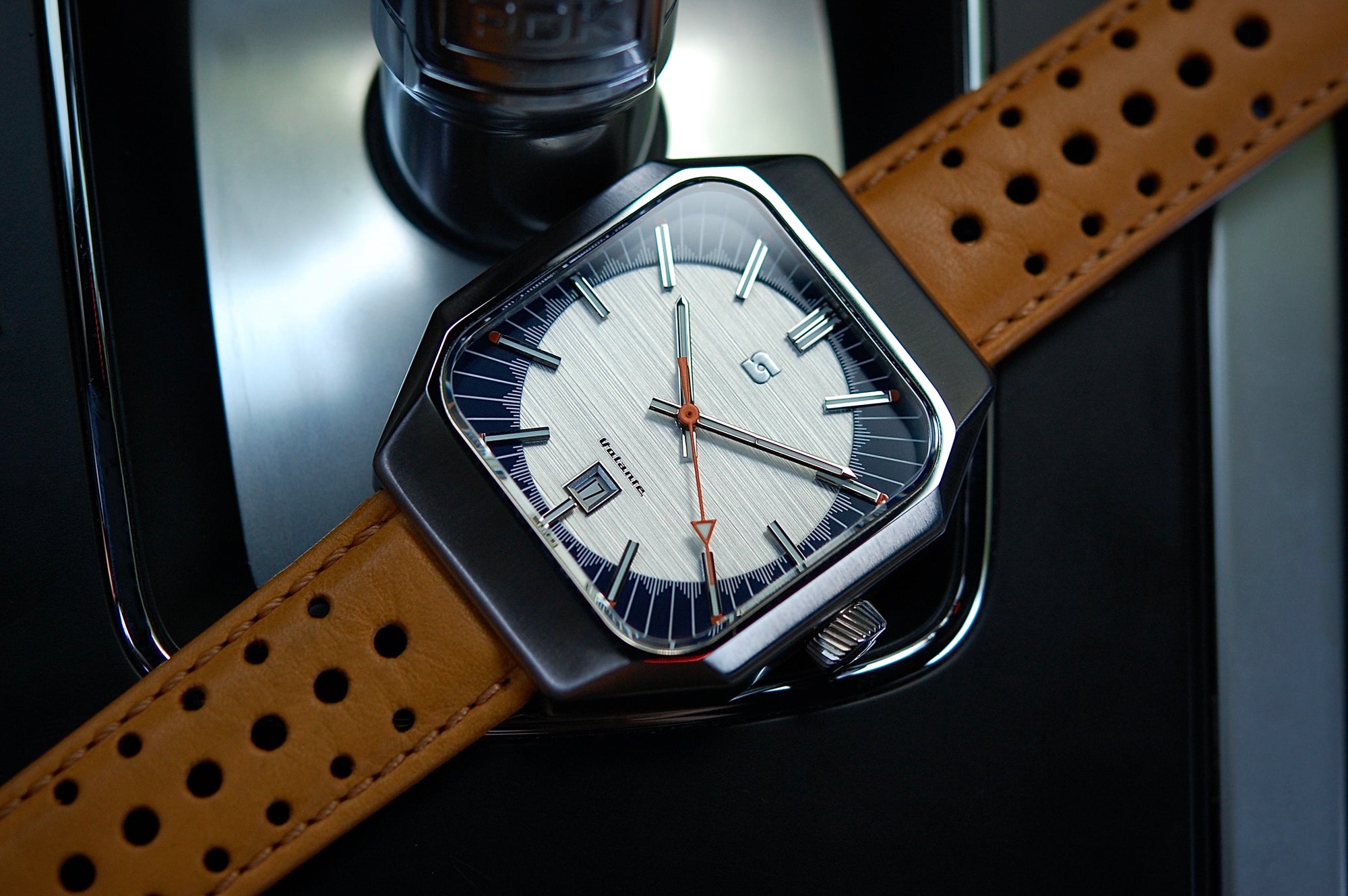 Straton Sportiva and Volante