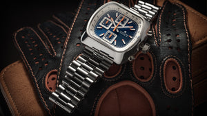 Straton Speciale watch with stainless steel bracelet